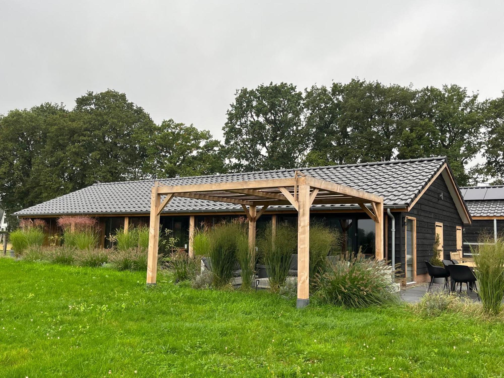'T Heidepaleis Acomodação com café da manhã Garderen Exterior foto